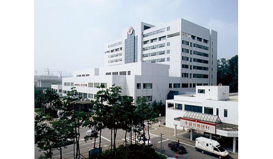 Reopening of Ansan Hospital after the expansion (capacity: 600 bed)