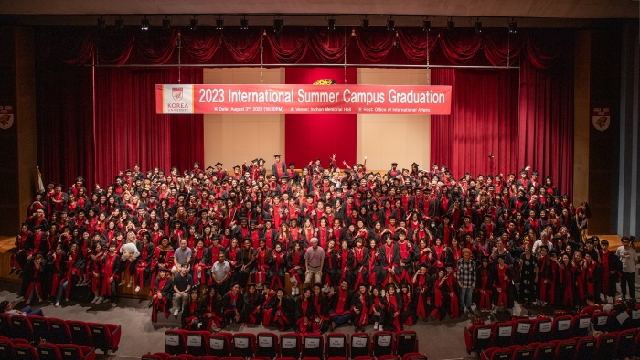 The ISC graduation ceremony held, winding up the six-week journe... 대표 이미지